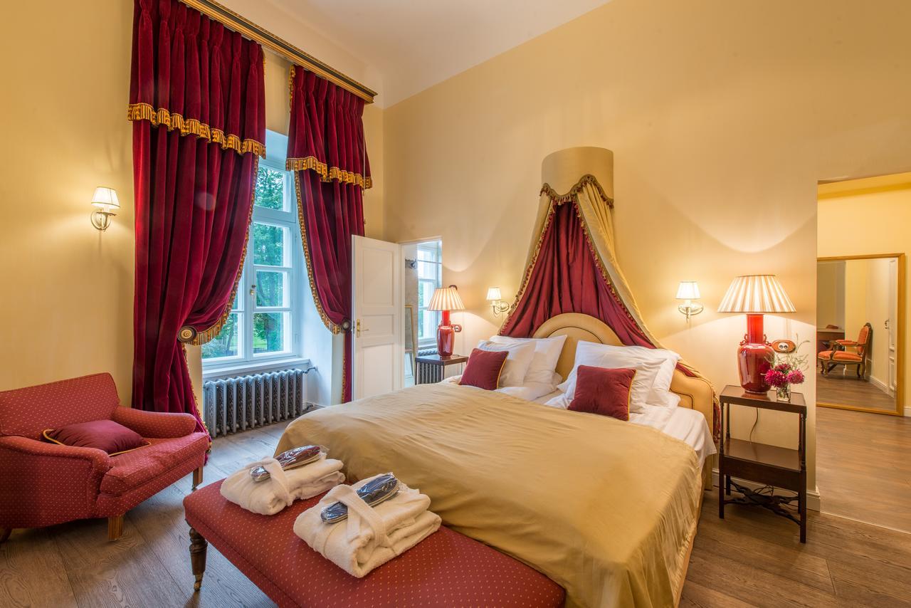 Kernu Manor Hotel Bagian luar foto